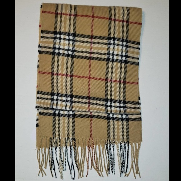 V. Fraas scarf and beret set NEW - Picture 2 of 3